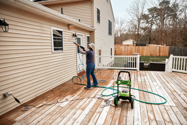 Best Best Pressure Washing Companies  in Menomonee Falls, WI